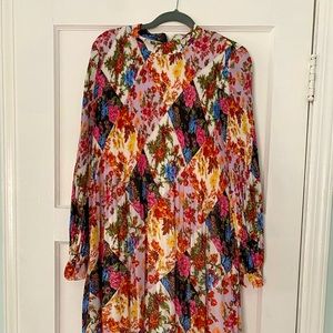 Mid-length below knee flowing floral print Anthropologie dress! Never worn!